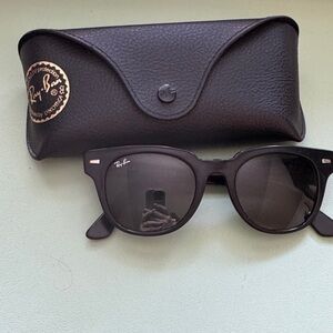 Ray-Ban Black Frame Sunglasses with Black Case